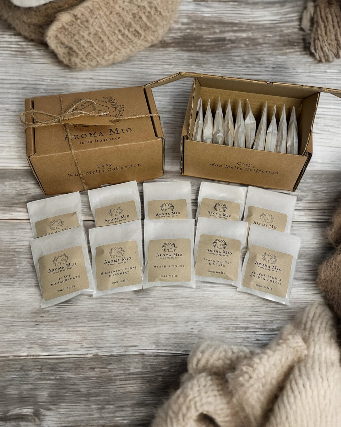 Cosy Wax Melts Collection with 10 Festive Scents – Individually Wrapped Wax Melts including Black Pomegranate, Frankincense &amp; Myrrh, Velvet Plum &amp; Golden Embers, Myrrh &amp; Tonka, and Himalayan Cedar &amp; Jasmine for a Warm Holiday Home Fragrance