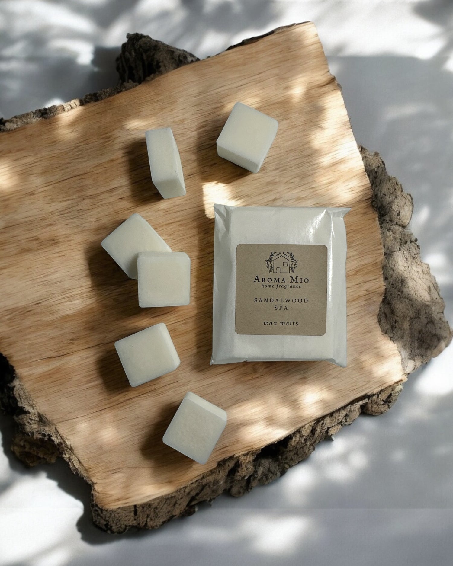 Sandalwood Spa Wax Melts - Relaxing home fragrance with a blend of bergamot, Oud, and frankincense for a soothing ambiance.